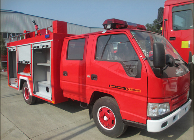 供水消防車